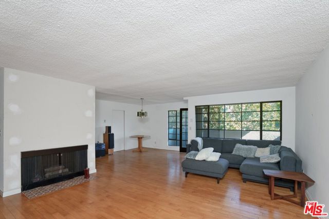 1224 Euclid Street, 201 photo 3