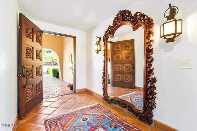 515 Del Oro Drive, Ojai CA: https://media.crmls.org/mediaz/3c973c42-8583-4dfd-8dbe-24b6ce5d9fb1.jpg