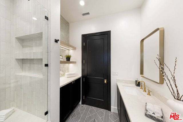 123 S Kilkea Drive, Los Angeles CA: https://media.crmls.org/mediaz/3c99be36-7921-4017-b904-e2df0093e09c.jpg