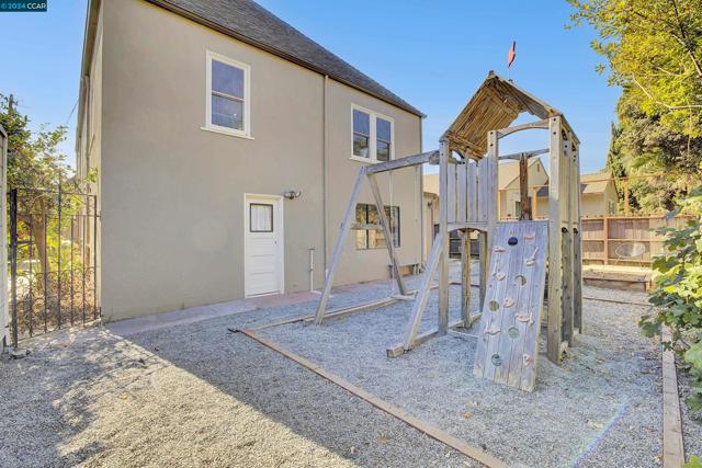 Image 54 of 60 For 850 Collier Dr