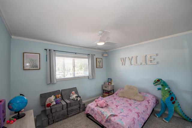 Detail Gallery Image 8 of 63 For 2094 Thibodo Ct, Vista,  CA 92081 - 3 Beds | 2 Baths