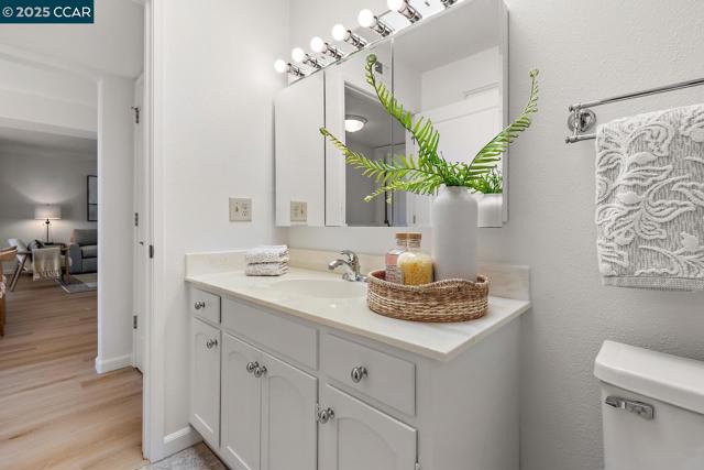 1129 Leisure Ln, Walnut Creek CA: https://media.crmls.org/mediaz/3c9b0694-2bc9-4dd4-b6c5-9457b56eacf5.jpg