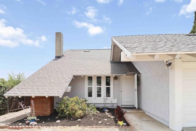 10945 El Nopal, Lakeside CA: https://media.crmls.org/mediaz/3c9b4956-6479-4525-a0a7-ed978cdb612c.jpg