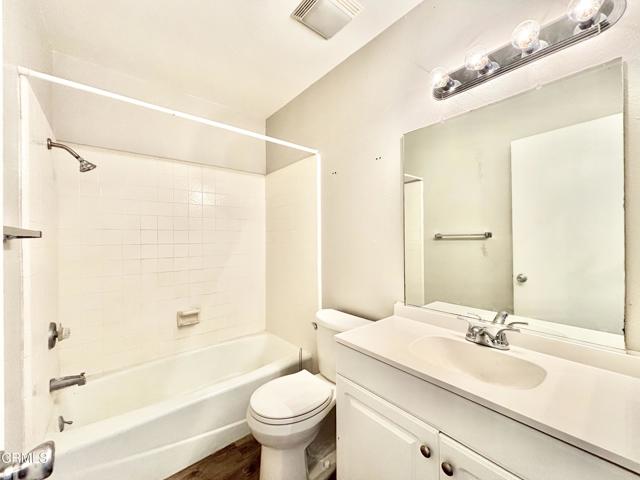 Detail Gallery Image 13 of 38 For 3604 Ketch Ave, Oxnard,  CA 93035 - 2 Beds | 2 Baths