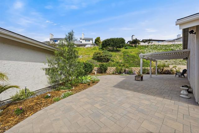 Detail Gallery Image 20 of 25 For 3327 Vivienda Cir, Carlsbad,  CA 92009 - 3 Beds | 2 Baths