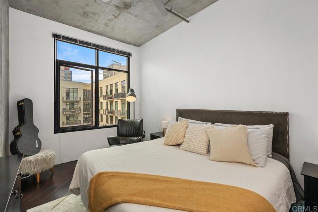 527 10th Avenue, San Diego CA: https://media.crmls.org/mediaz/3c9ee830-2538-4058-94f2-ee558b19b325.jpg