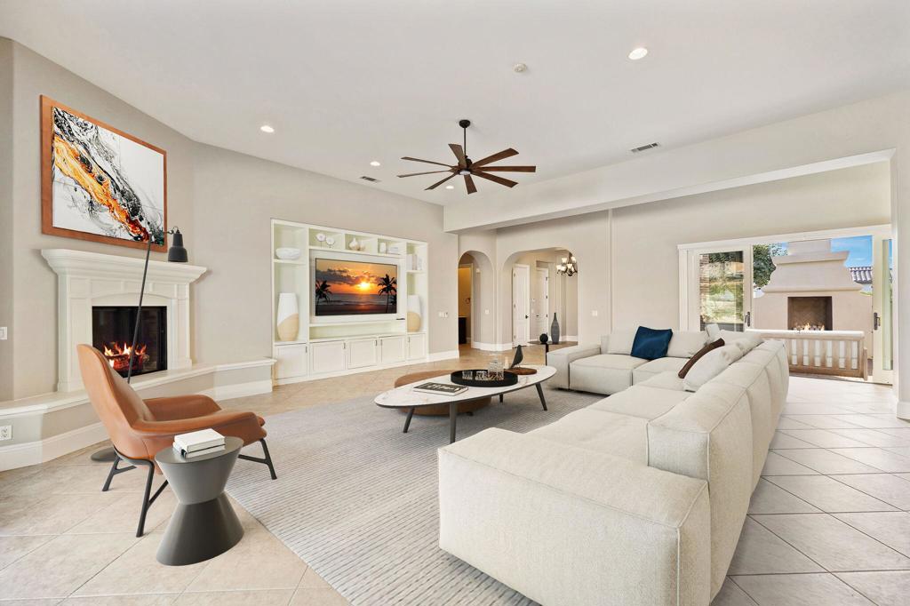 MLS #219137722DA image #2