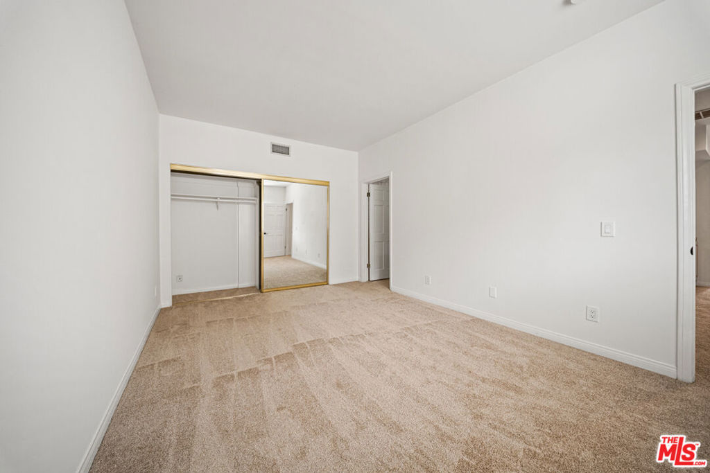 MLS #26848881 image #43