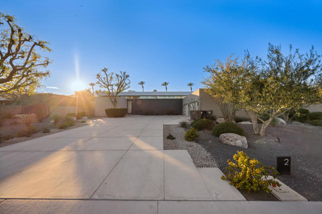 51165 Evangeline Way, La Quinta CA: https://media.crmls.org/mediaz/3c9faaf8-d866-4487-8763-5b5d81fa7c04.jpg