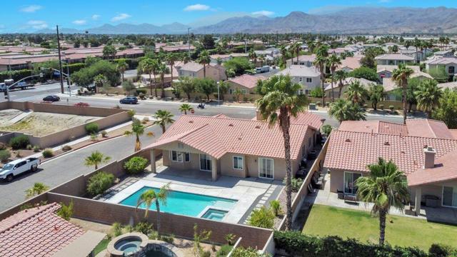67892 Mccallum Way, Cathedral City CA: https://media.crmls.org/mediaz/3ca07819-84ec-4cff-9ceb-6cdad92efc96.jpg
