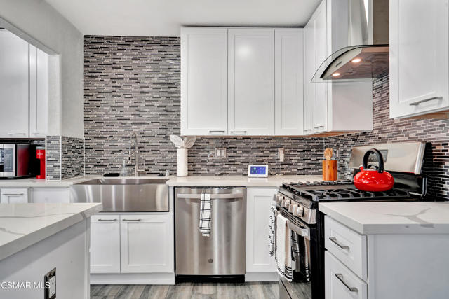 677 S Highland Drive, Palm Springs CA: https://media.crmls.org/mediaz/3ca1aefc-85bc-47e1-b9ab-e10052aafb87.jpg