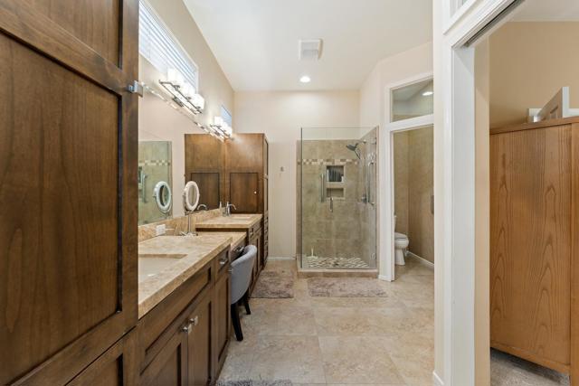 78325 Cloveridge Way, Palm Desert CA: https://media.crmls.org/mediaz/3ca1b301-b75d-4451-adf1-3539dd405aea.jpg