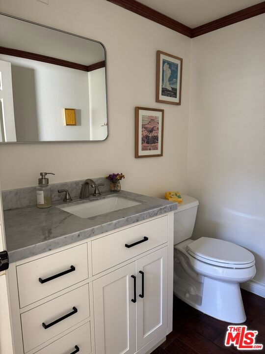 31007 Minute Man Way, Westlake Village CA: https://media.crmls.org/mediaz/3ca2313c-6095-407d-9b5f-73d980cafe63.jpg
