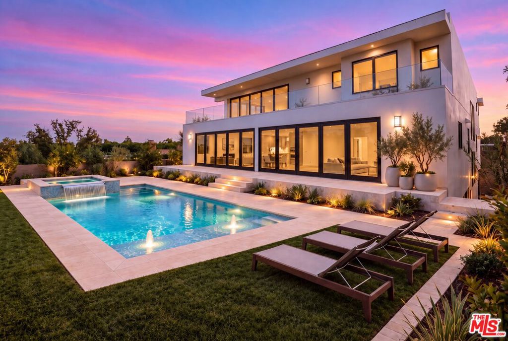 1015 Franklin Street — Contemporary