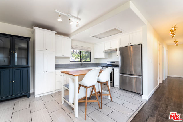 441 N Ditman Avenue, Los Angeles CA: https://media.crmls.org/mediaz/3ca2cfcb-1c63-4db2-9ce4-8ca07a51db4d.jpg