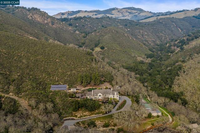 Details for 2420 Diablo Lakes Ln, Diablo, CA 94528