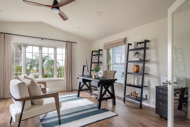 11766 Clearwood Ct, San Diego CA: https://media.crmls.org/mediaz/3ca35167-c77e-4ca3-b41d-47954b87bdd8.jpg