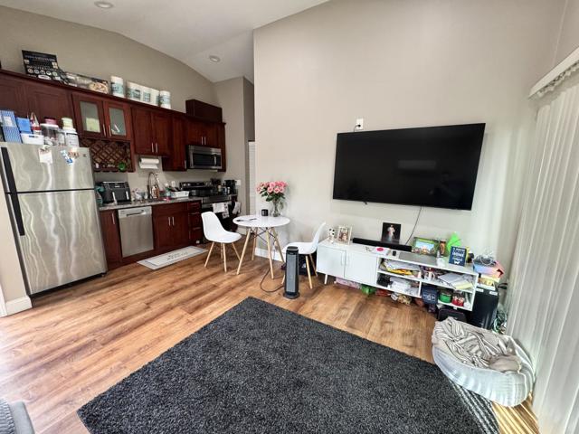 2604 Sierra Vista Court, San Jose CA: https://media.crmls.org/mediaz/3ca35217-c52a-46be-9f68-8d61ccd8a96f.jpg