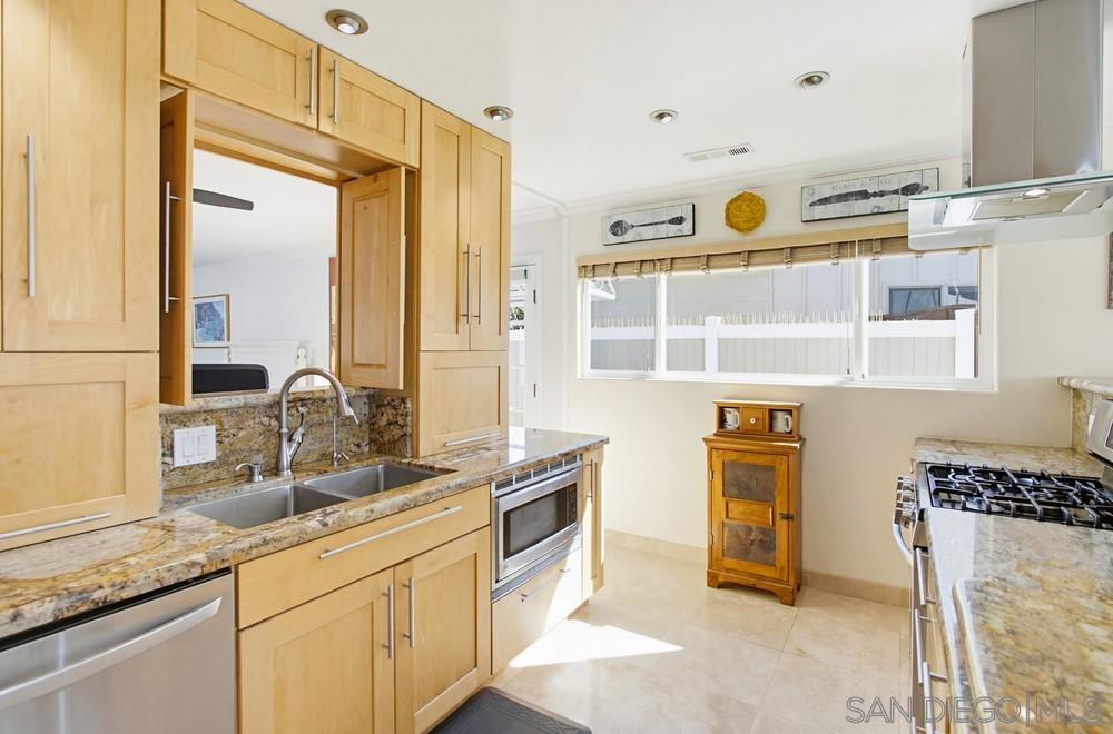 4336 Charing - photo 8