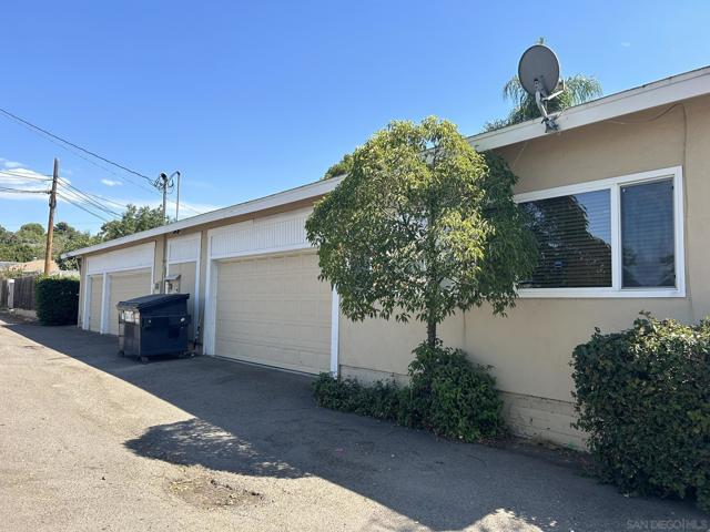 740 Escondido Blvd, Escondido, California 92025, ,Commercial Sale,For Sale,Escondido Blvd,240028584SD