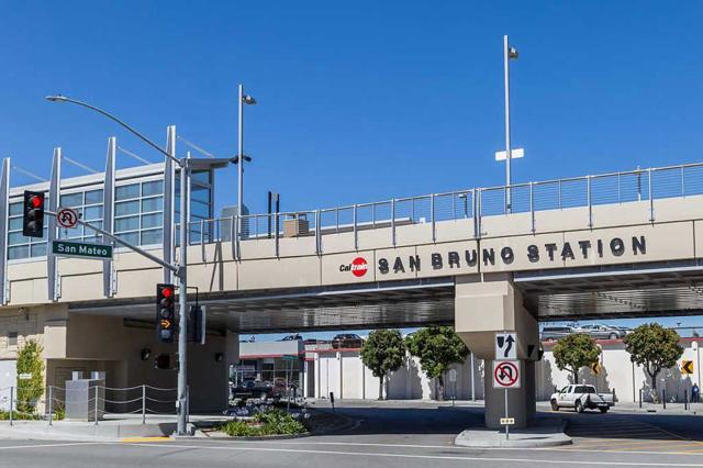 222 Georgia Avenue, San Bruno CA: https://media.crmls.org/mediaz/3ca4af4e-b45f-4771-8771-4a8cc95cade2.jpg