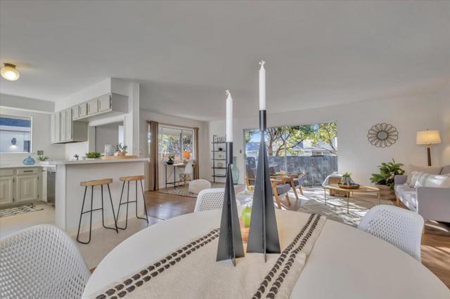 103 Darlington ln, Soquel CA: https://media.crmls.org/mediaz/3ca4ea2f-8e2f-46af-b7f8-859c6294c303.jpg