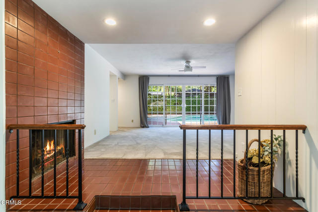 4308 Hayman Avenue, La Canada Flintridge CA: https://media.crmls.org/mediaz/3ca53d22-e620-4120-921f-3f883dd99f4b.jpg