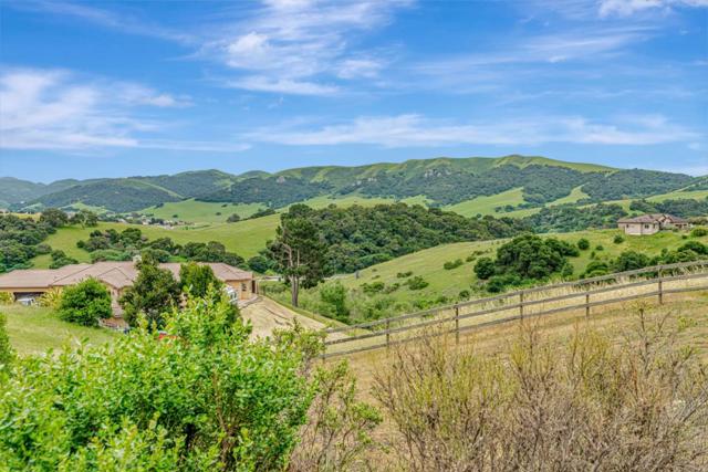 340 Merrill Road, San Juan Bautista CA: https://media.crmls.org/mediaz/3ca5b693-5fd7-43a8-956c-5a66a9e02789.jpg