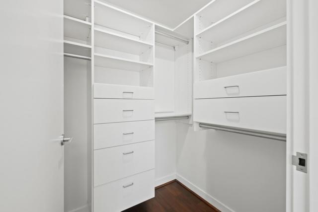 501 Beale Street, San Francisco CA: https://media.crmls.org/mediaz/3ca6d88b-1111-4cac-9f8c-2203cde4ad60.jpg