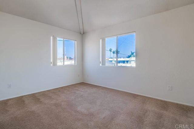 152 Evergreen Ave # 4, Imperial Beach, California 91932, 2 Bedrooms Bedrooms, ,2 BathroomsBathrooms,Residential,For Sale,152 Evergreen Ave # 4,CRPTP2407386
