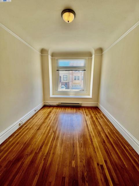 459 11Th Ave, San Francisco CA: https://media.crmls.org/mediaz/3ca80d8c-69d9-4de0-b24e-98c38f09459f.jpg