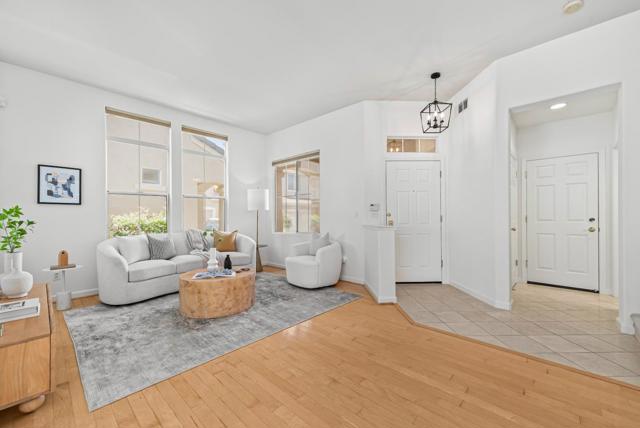 427 Nicholas Drive, Mountain View CA: https://media.crmls.org/mediaz/3ca847b8-115a-44e3-89f6-3b7106d2774e.jpg