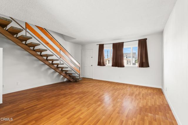 Detail Gallery Image 23 of 40 For 400 Arcade Dr, Ventura,  CA 93003 - 4 Beds | 2/2 Baths