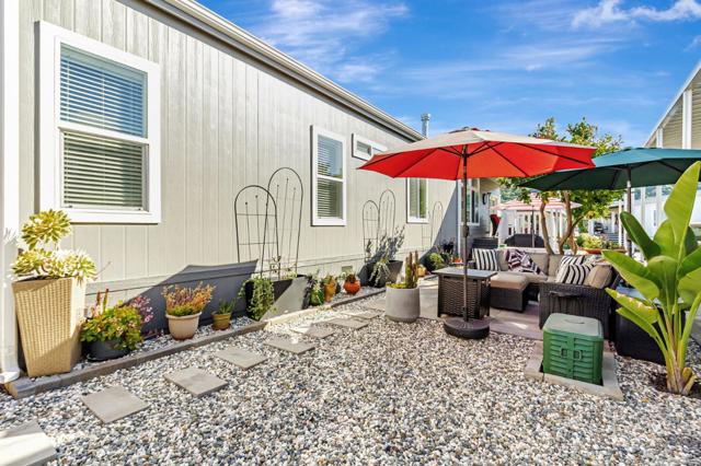 821 Villa Teresa Way, San Jose CA: https://media.crmls.org/mediaz/3cabd058-3734-4850-8b6d-a0585c546181.jpg
