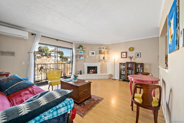 2950 Broadway, San Diego CA: https://media.crmls.org/mediaz/3cabd686-1754-4c61-8e95-c39bccd65aa5.jpg