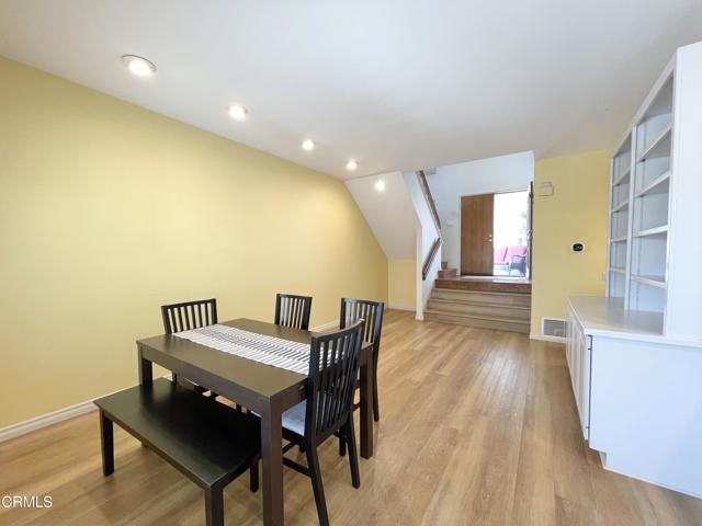 4806 Elderberry Avenue, Moorpark CA: https://media.crmls.org/mediaz/3cacdc0e-f681-4c5a-ba1b-9f9a02c9d1f4.jpg