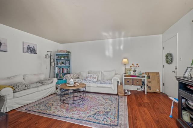 444 Villa Terrace, San Mateo CA: https://media.crmls.org/mediaz/3cad0902-3403-4032-a504-41a7363e82ce.jpg