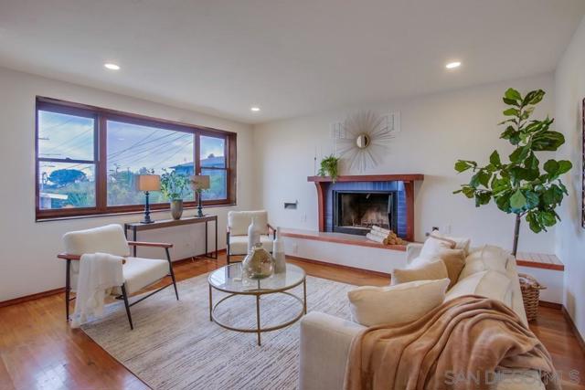 2068 Guizot St, San Diego CA: https://media.crmls.org/mediaz/3cad6a3d-ba1c-4c8f-821b-c8034317ebfe.jpg