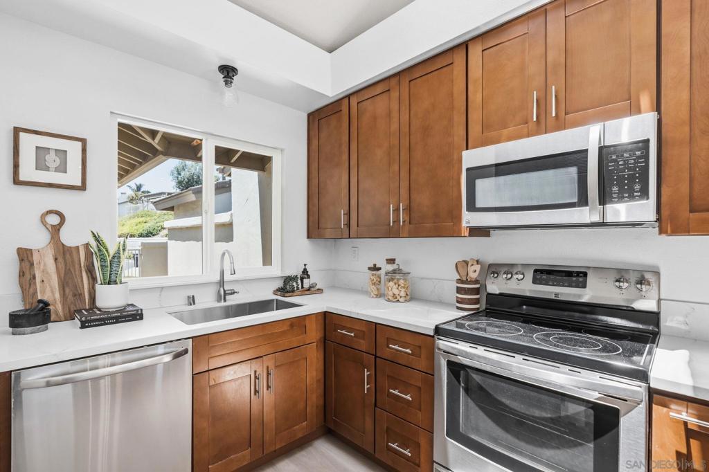 4849 Flying Cloud Way - photo 10