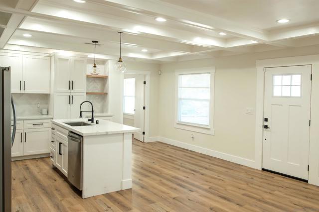 3716 18 Herman Ave, San Diego CA: https://media.crmls.org/mediaz/3caf88da-f26e-4333-9b47-e5b2d778253a.jpg