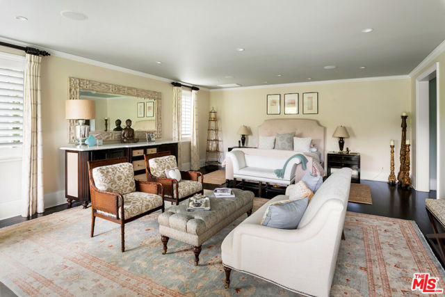 Drew Fenton | 456 N Bowling Green Way Los Angeles CA | MLS: 7251586
