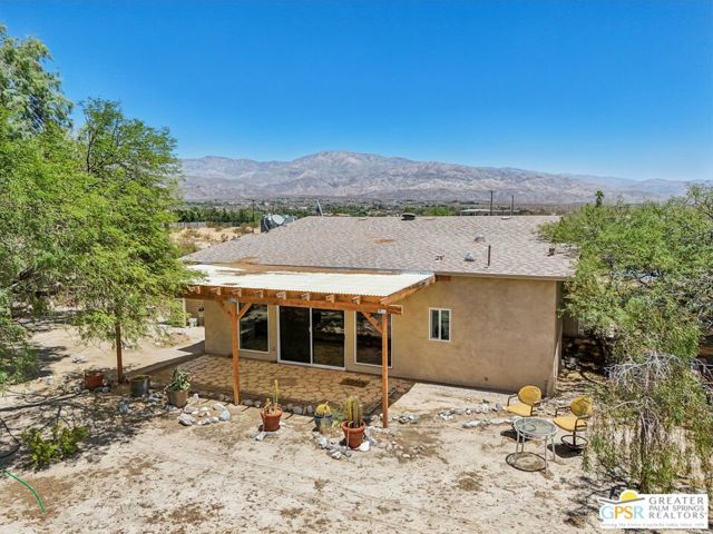22950 Henry Road, Desert Hot Springs CA: https://media.crmls.org/mediaz/3cb052fd-4617-45b3-a839-bb7c37ec1705.jpg