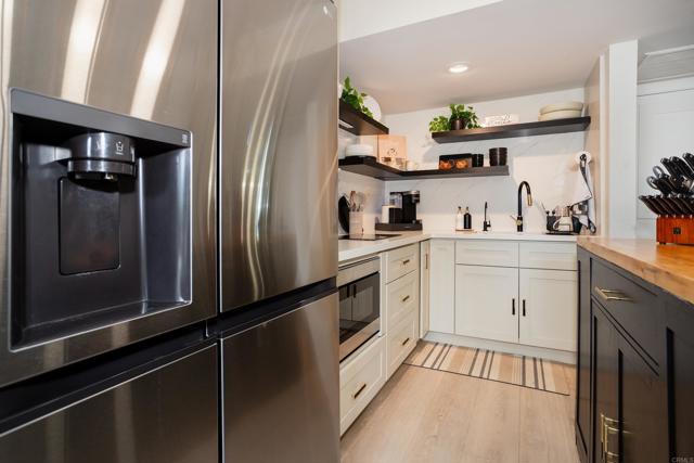 Detail Gallery Image 8 of 41 For 24055 Paseo Del Lago #155,  Laguna Woods,  CA 92637 - 2 Beds | 2 Baths