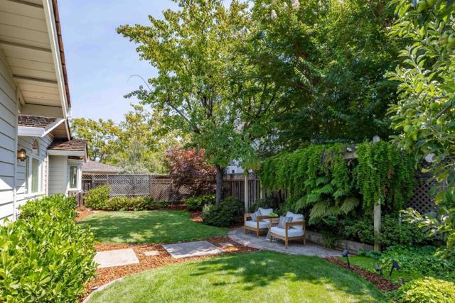 1470 Channing Avenue, Palo Alto CA: https://media.crmls.org/mediaz/3cb1d91d-8d4f-459b-a021-6e2dda741563.jpg