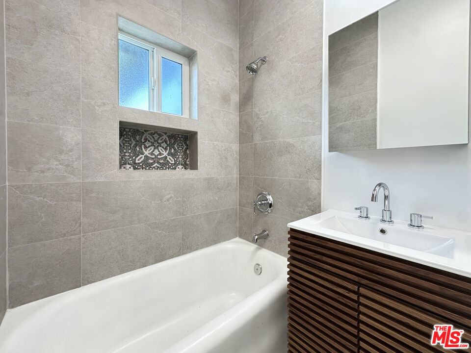 MLS #25616513 image #10