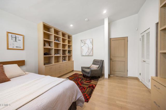 635 Rockwood Road, Pasadena CA: https://media.crmls.org/mediaz/3cb26865-ad8a-4d04-8fec-29732349a84d.jpg