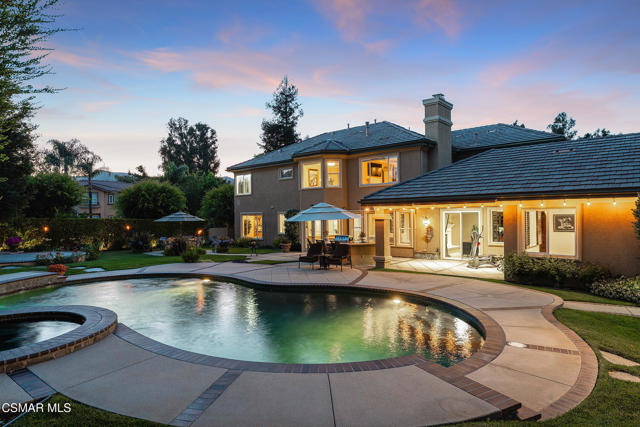 684 Noble Road, Simi Valley CA: https://media.crmls.org/mediaz/3cb2e006-852a-4a09-8075-08c3239cc14c.jpg
