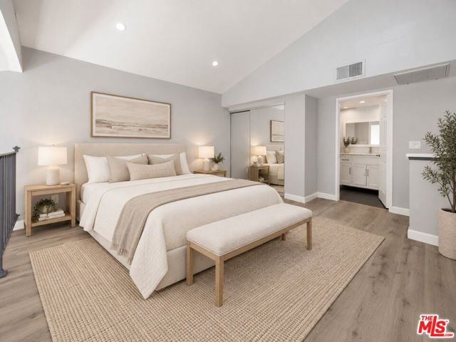 10926 Bluffside Drive, 19 photo 8