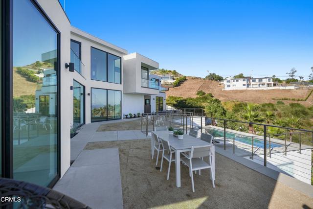 Detail Gallery Image 18 of 36 For 31220 Beach View Estates Dr, Malibu,  CA 90265 - 3 Beds | 3/1 Baths