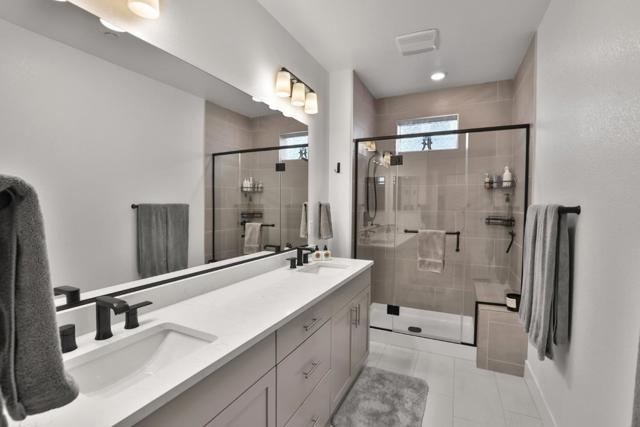 580 Yale Way, San Jose CA: https://media.crmls.org/mediaz/3cb4da32-1af4-40af-8c74-1dfeacca3826.jpg
